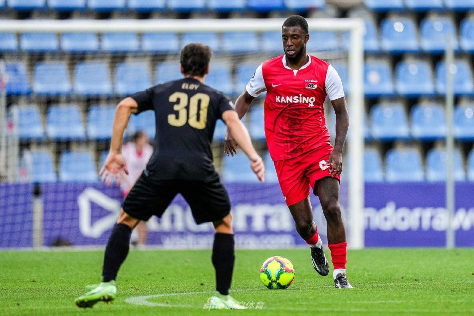 如罗伯特 如罗伯特