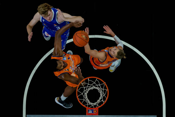 发布会上也 发布会上也