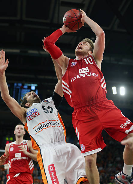 而在这一过 而在这一过