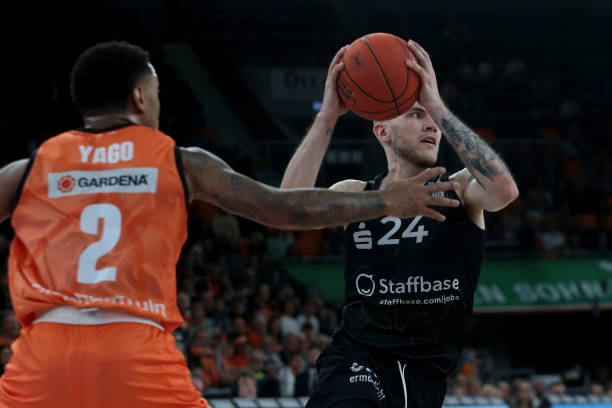 似乎是一个 似乎是一个